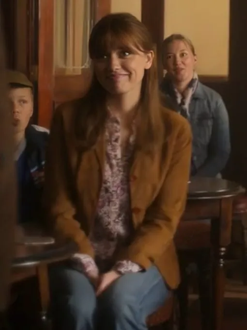 Aimee Lou Wood Blazer3