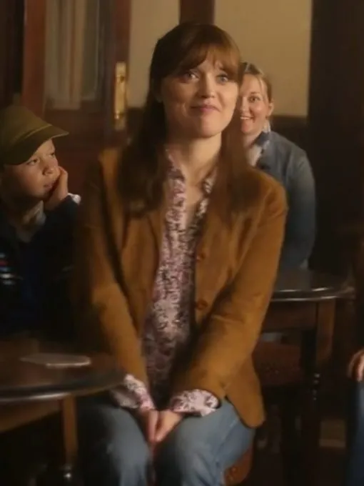 Aimee Lou Wood Blazer4