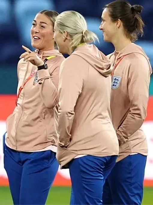 England Lionesses Zip-Up Hoodie1